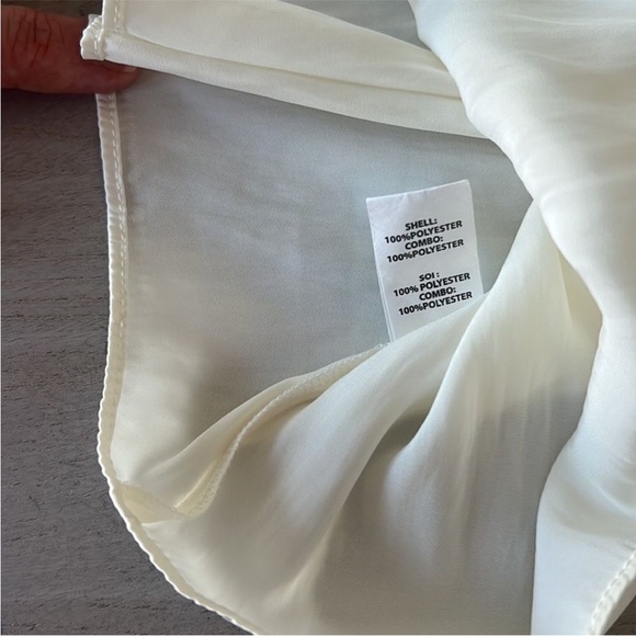 NWOT Ramy Brook Cream Ruffled Blouse - Picture 4 of 8